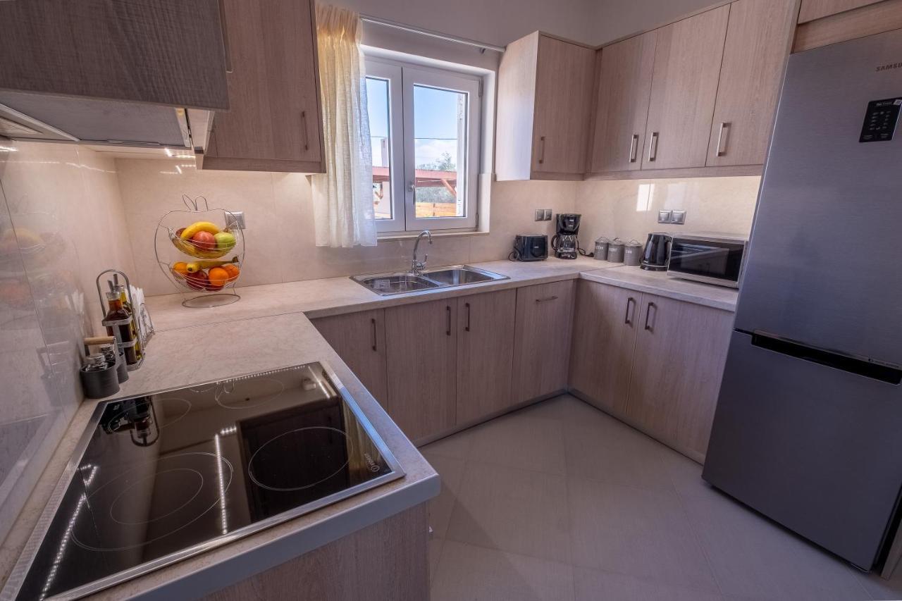 Prinos Oasis Twin Villas I ภายนอก รูปภาพ