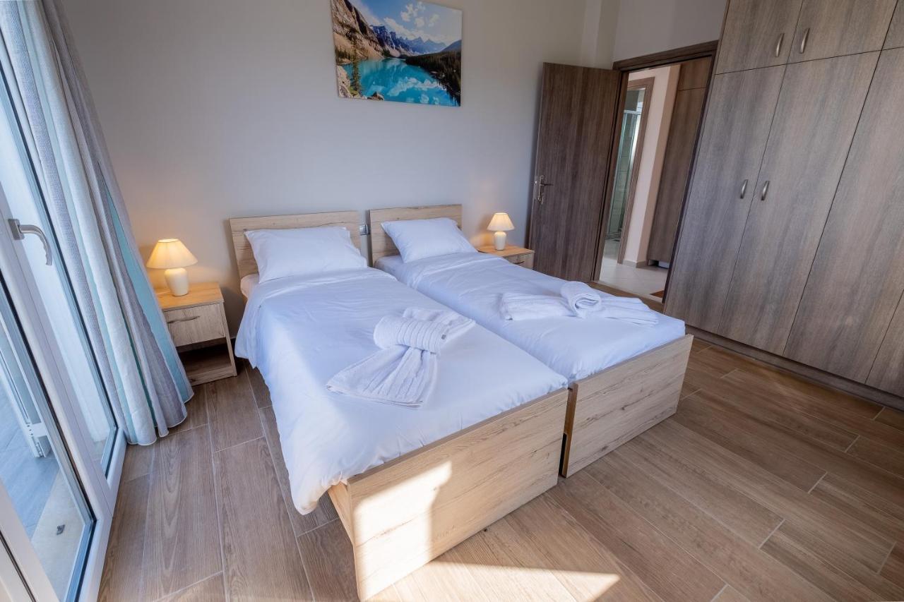 Prinos Oasis Twin Villas I ภายนอก รูปภาพ